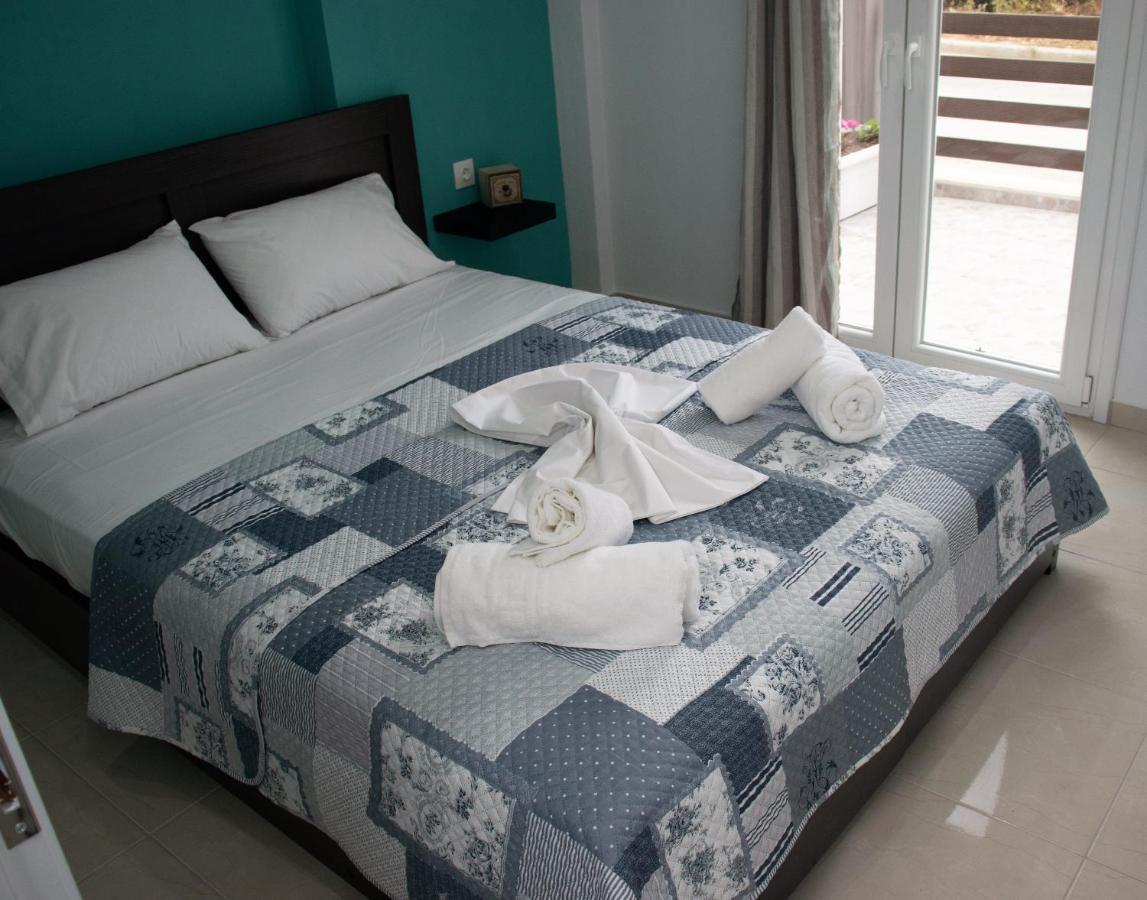 Filippou Luxury Apartments Flojitá Kültér fotó