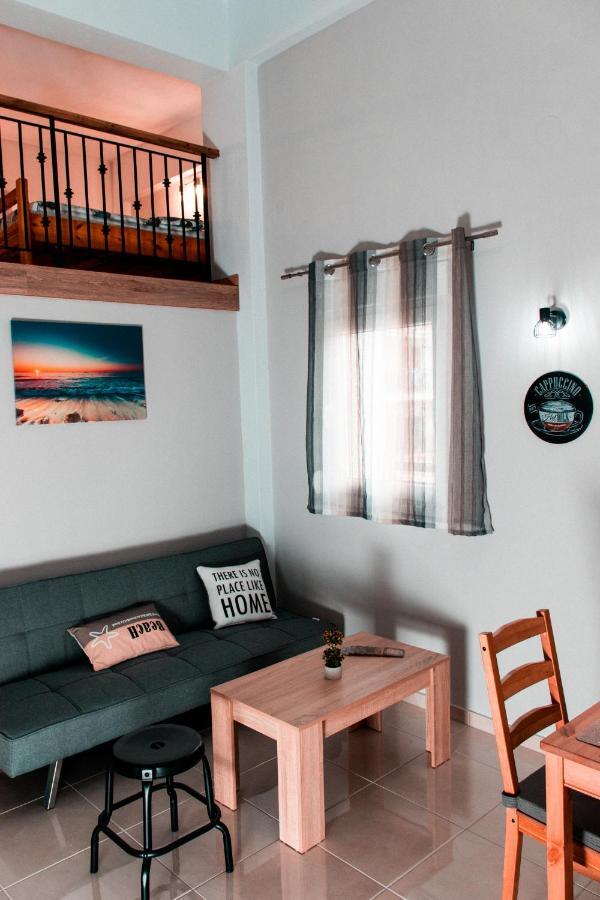 Filippou Luxury Apartments Flojitá Kültér fotó