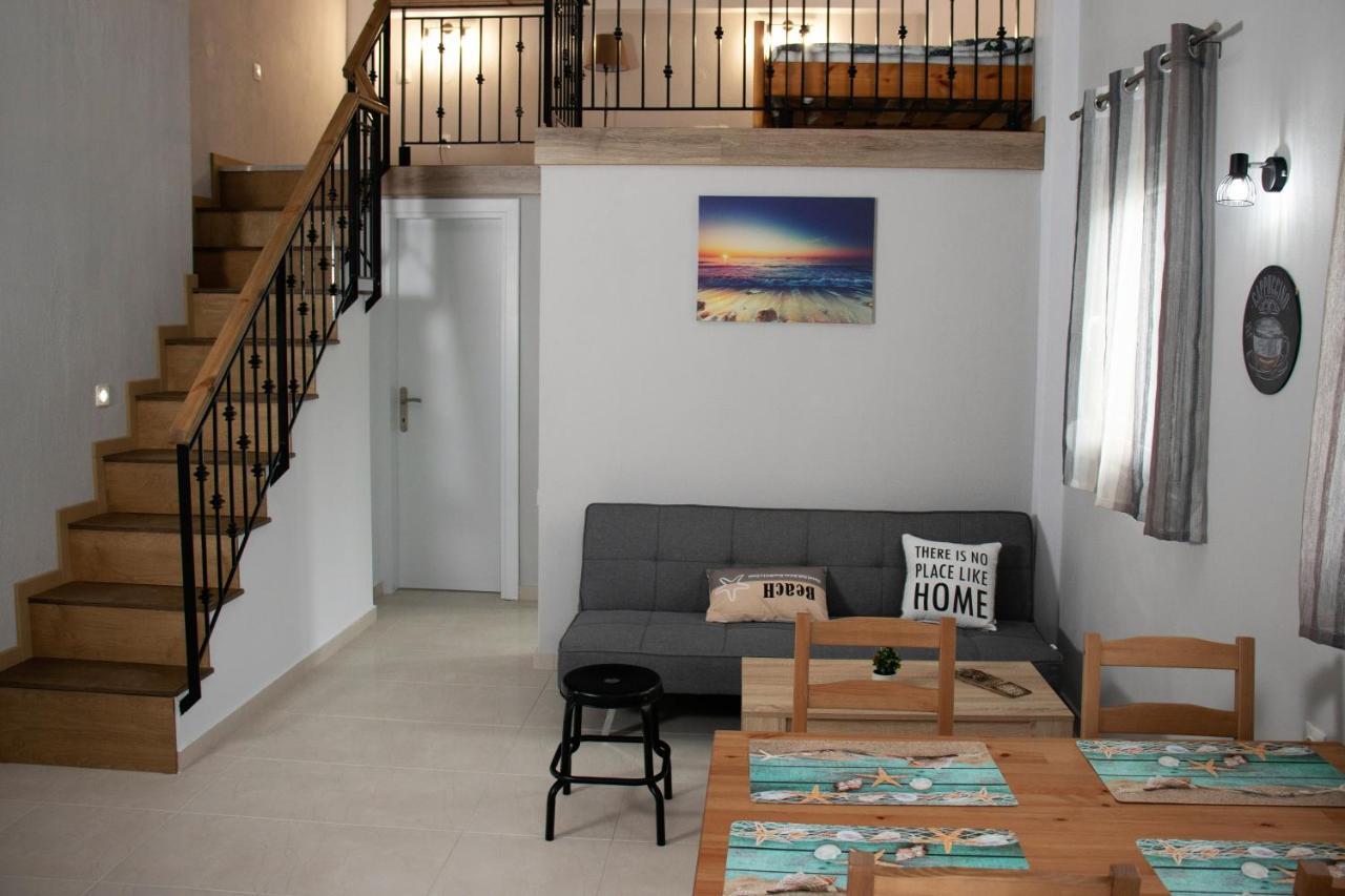 Filippou Luxury Apartments Flojitá Kültér fotó